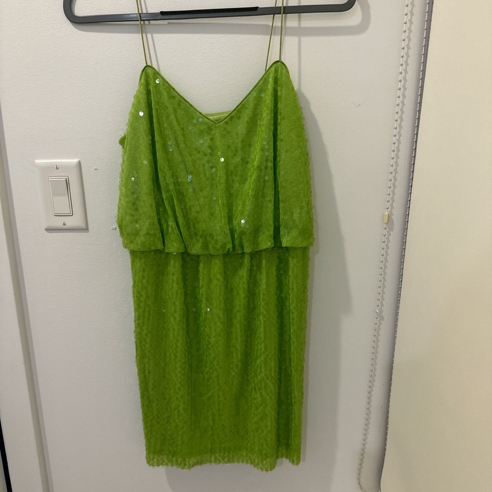 Aidan Mattox Night Green Dress in perfect condition. Size 6